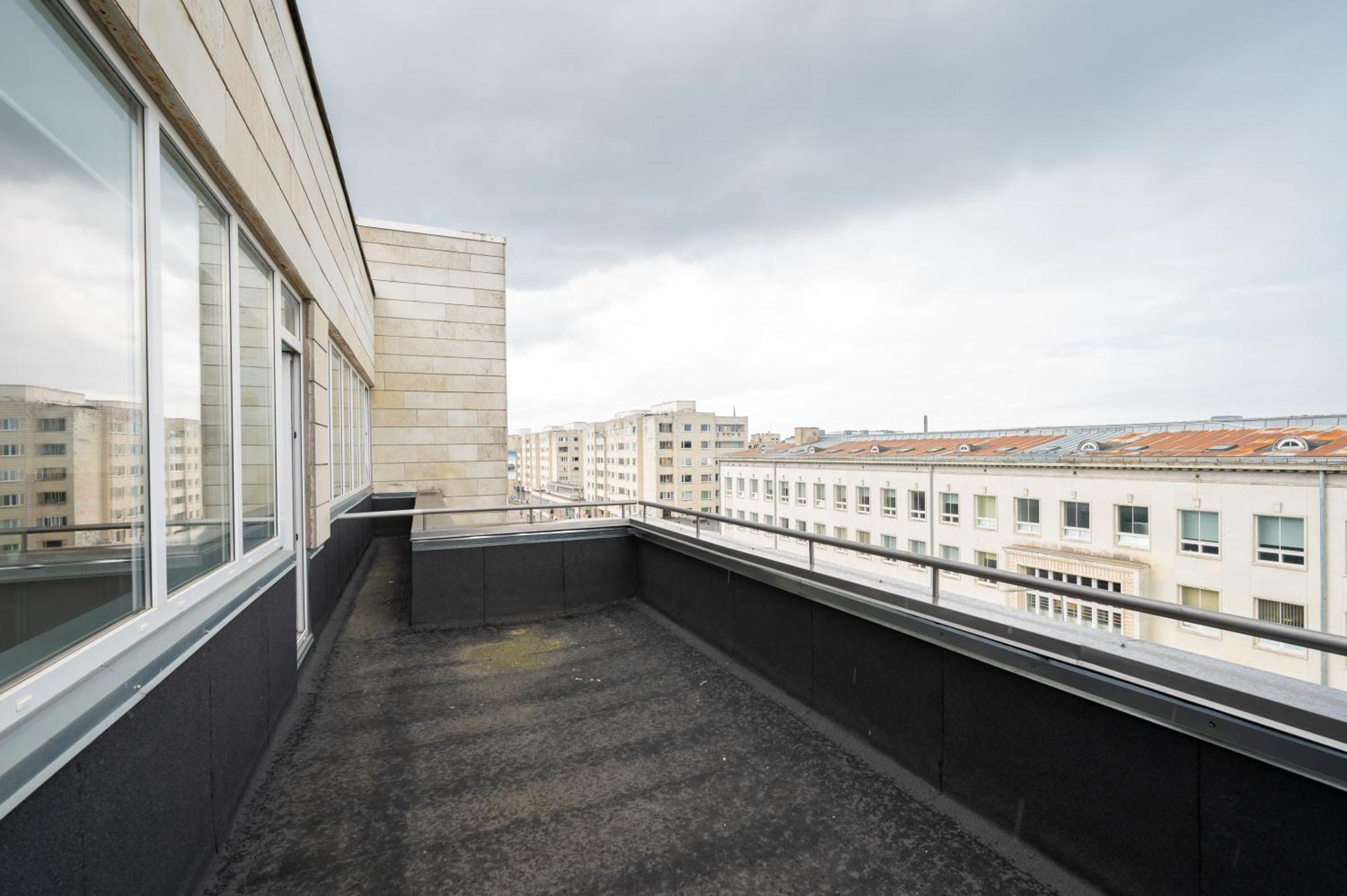 Hilltop Apartments - Studio Rooms In City Centre Tallinn Luaran gambar